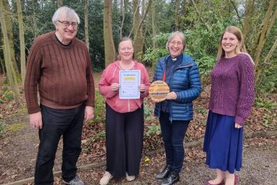 7j41hzp8k6s2gicy5xf9ln3mot0aqdevbrw